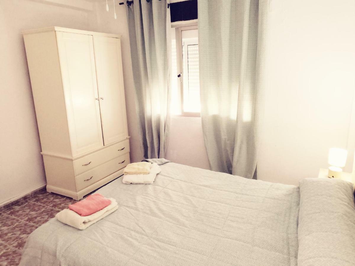 Apartamento De 3 Habitaciones Cercano A La Playa Tarifa Bagian luar foto